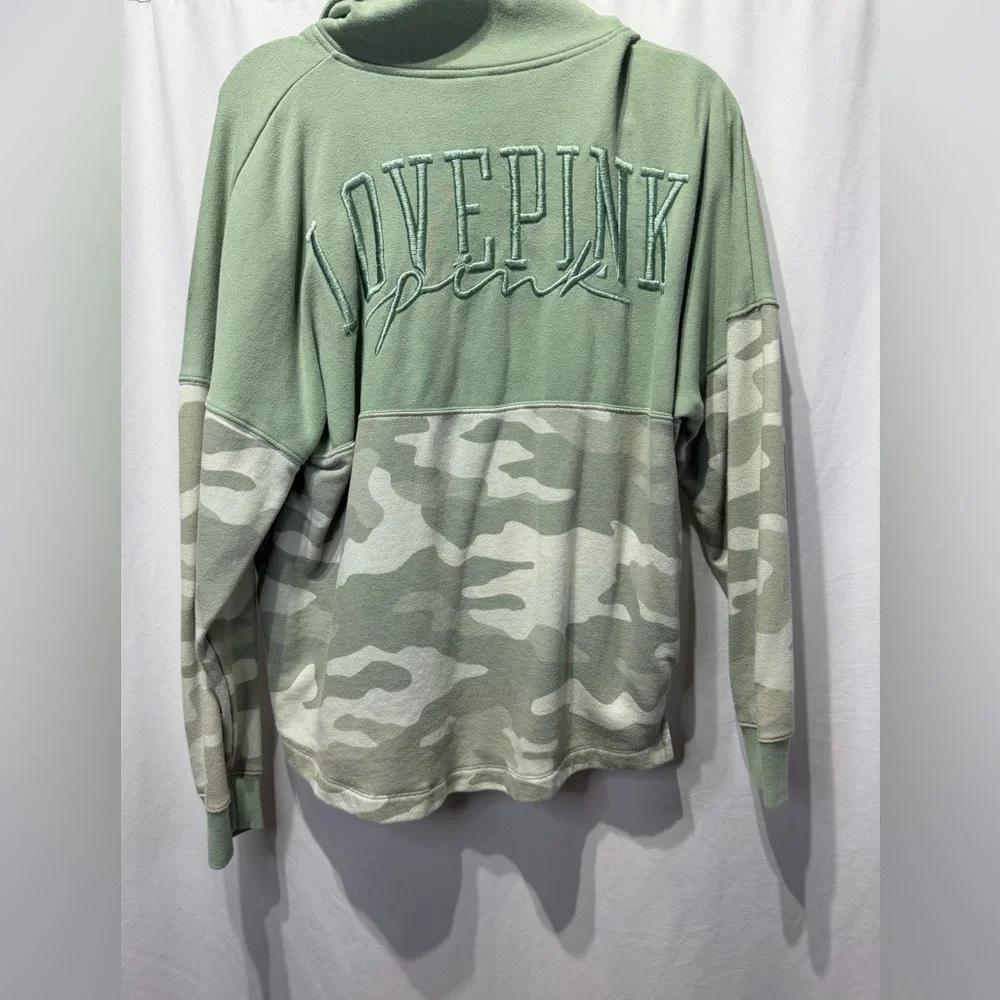 PINK Victoria's Secret Green Camo Zip-Up Sweater - Picture 4 of 4